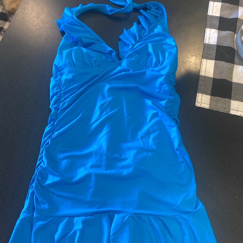 Kenneth Cole 1 piece